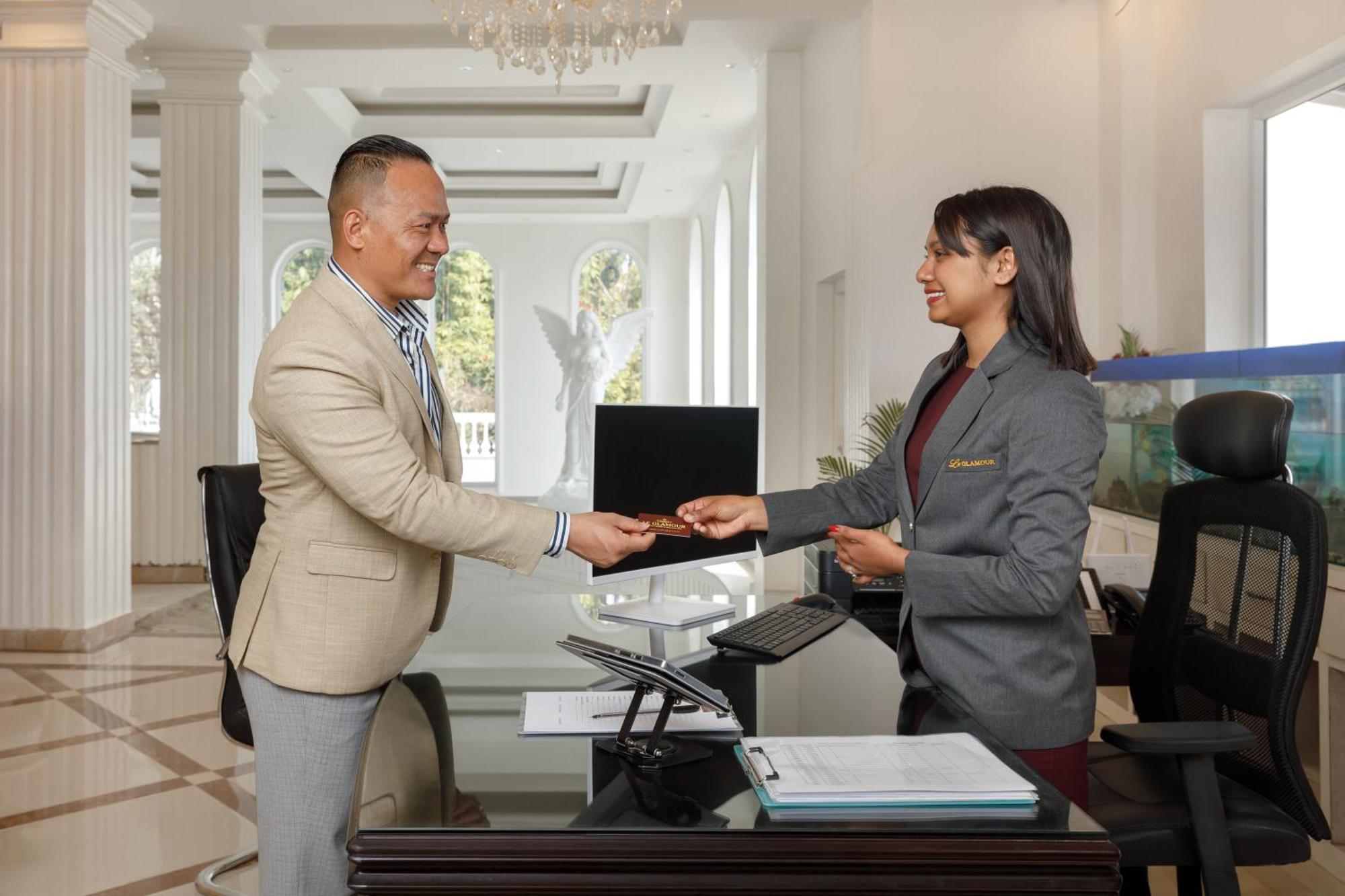 Le Glamour Resort & Wellness Spa Pokhara Eksteriør billede